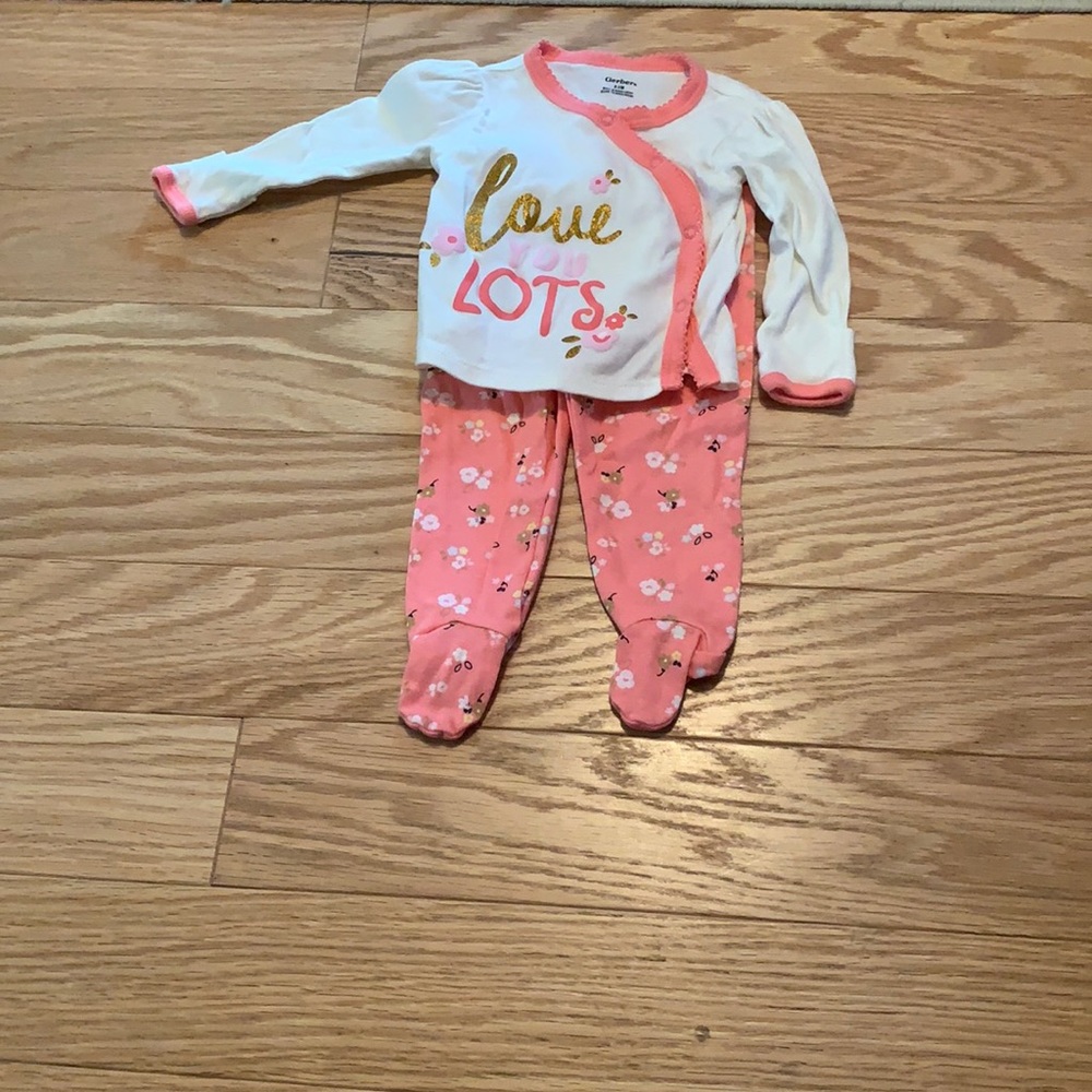 Size O-3 months outfit
